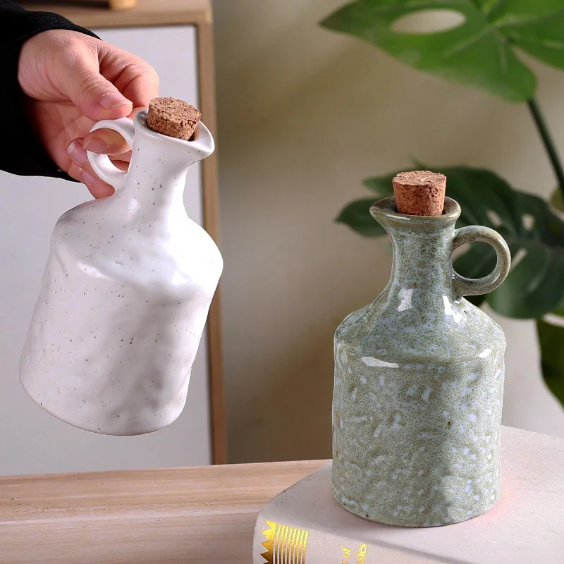 Herb Keeper Bottle - Bottiglia per Olio in Ceramica Fatta